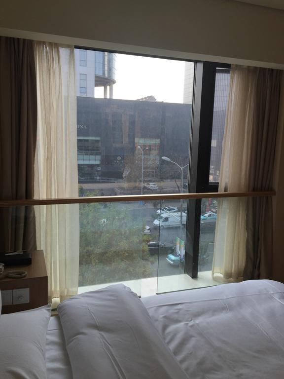 Ji Hotel Jinan Quancheng Square الغرفة الصورة