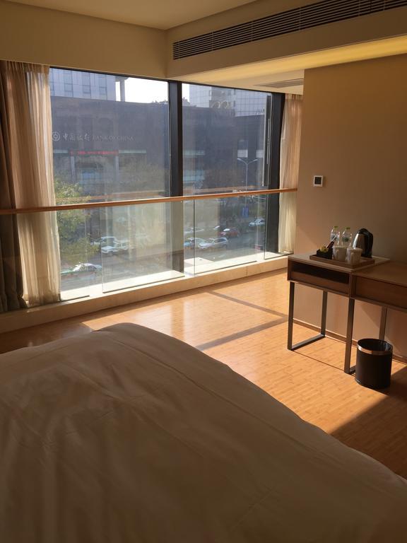 Ji Hotel Jinan Quancheng Square الغرفة الصورة
